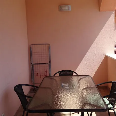 Luna Apartment Sukosan